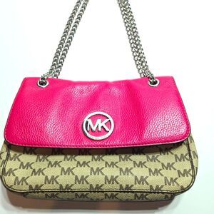 Michael Kors Fulton SM Shoulder Flap Bag Soft Beige Pink Silver Chain 38H7YFTL1V